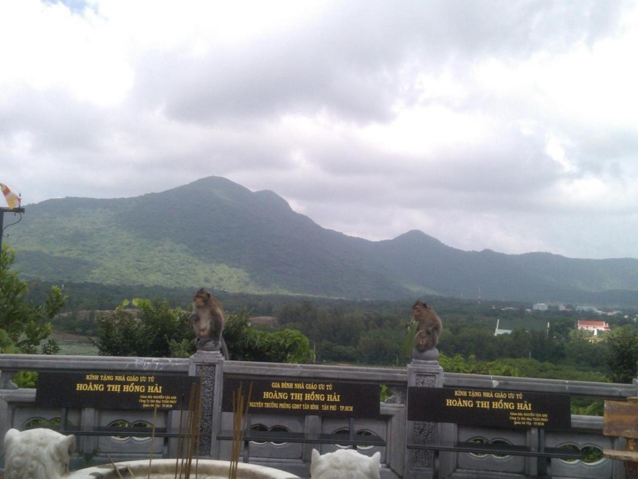 Nha Nghi Hanh Minh Chi Khu Co Ong Zewnętrze zdjęcie